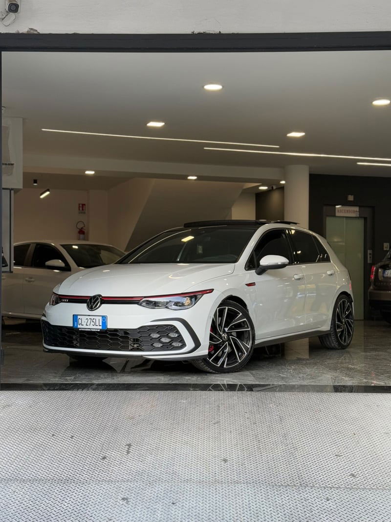 Volkswagen Golf 2.0 TSI GTI DSG