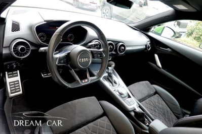 Audi TT Coupé Coupe 45 2.0 tfsi quattro s-tronic (9)