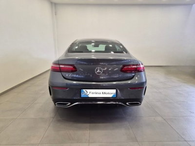 Mercedes-Benz Classe E Coupé 220 d Auto Premium (4)