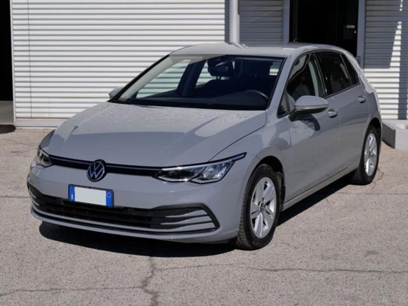 Volkswagen Golf Variant 2.0 tdi Life 150cv dsg