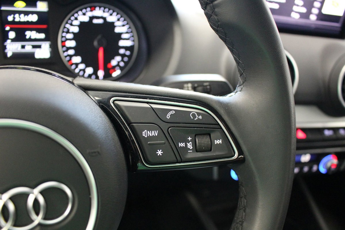 Audi Q2 Q2 30 TDI S tronic Business (12)