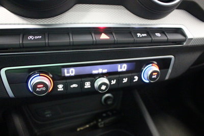 Audi Q2 Q2 30 TDI S tronic Business (16)