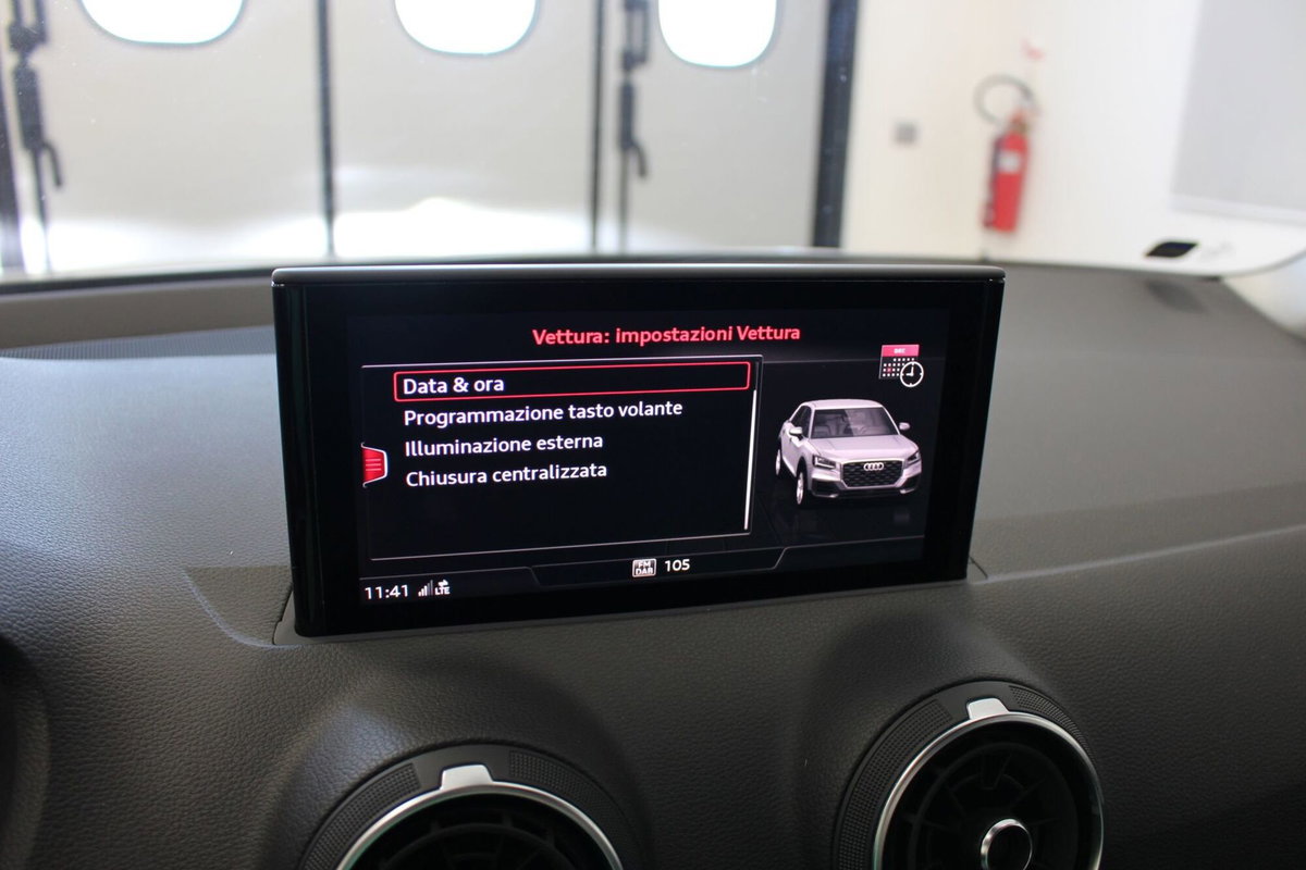 Audi Q2 Q2 30 TDI S tronic Business (19)