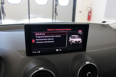 Audi Q2 Q2 30 TDI S tronic Business (19)