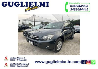 Toyota Rav4 2.2 D-4D 177 CV Luxury usata
