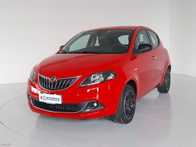 Lancia Ypsilon 1.0 FireFly 5 porte S&S Hybrid Ecochic Gold usata