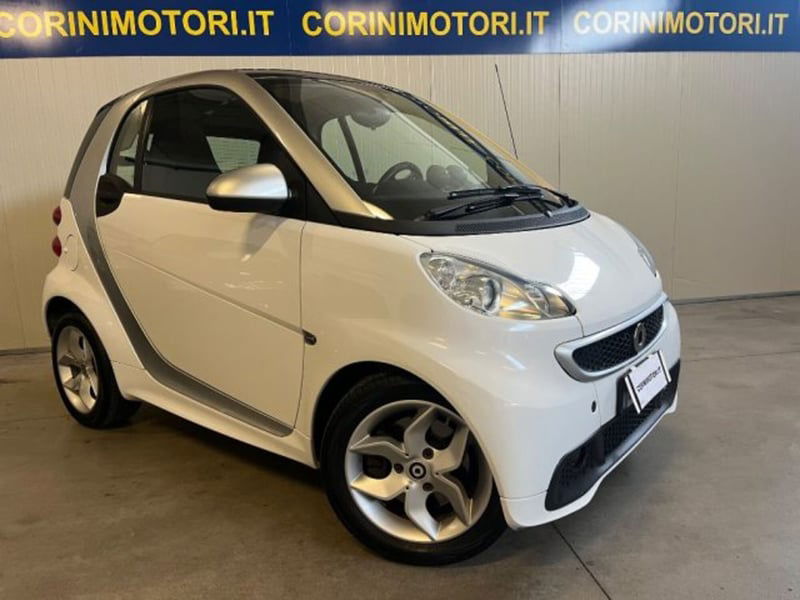 smart Fortwo 1000 52 kW MHD coupé Urbanrunner