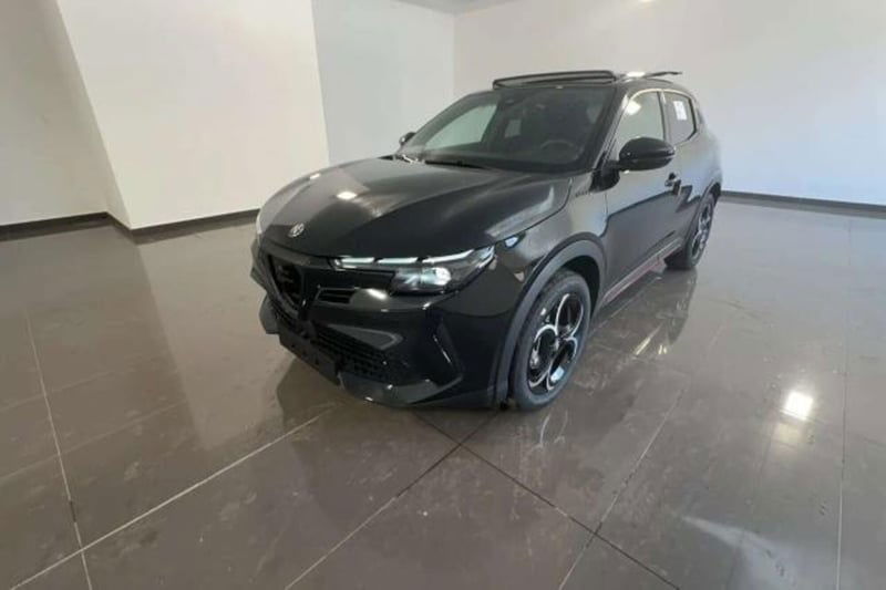 Alfa Romeo Junior 1.2 ibrida Speciale 145cv edct6