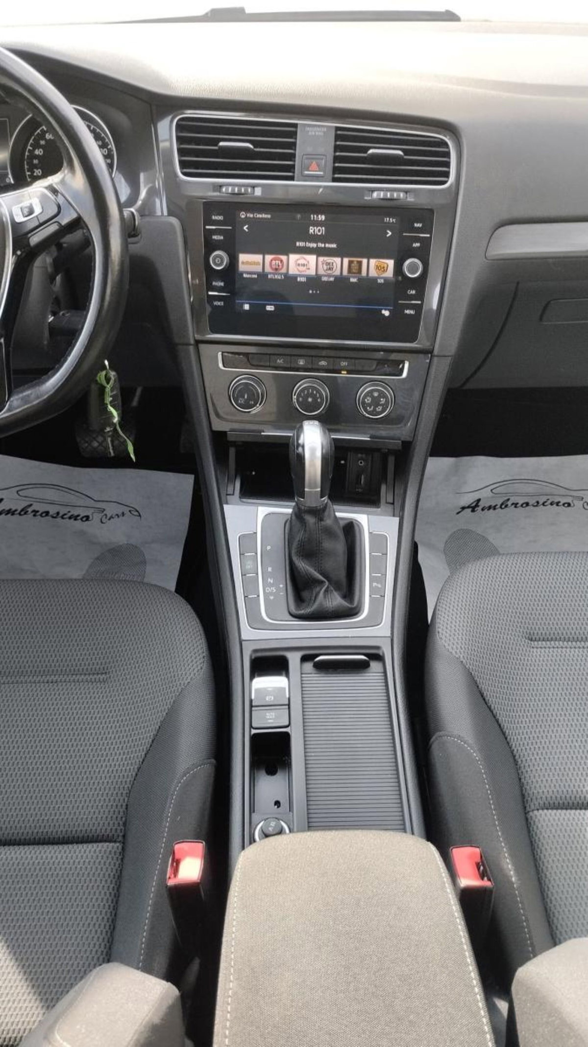 Volkswagen Golf Variant 1.6 TDI 110 CV DSG Highline BMT (16)