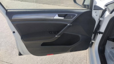 Volkswagen Golf Variant 1.6 TDI 110 CV DSG Highline BMT (18)