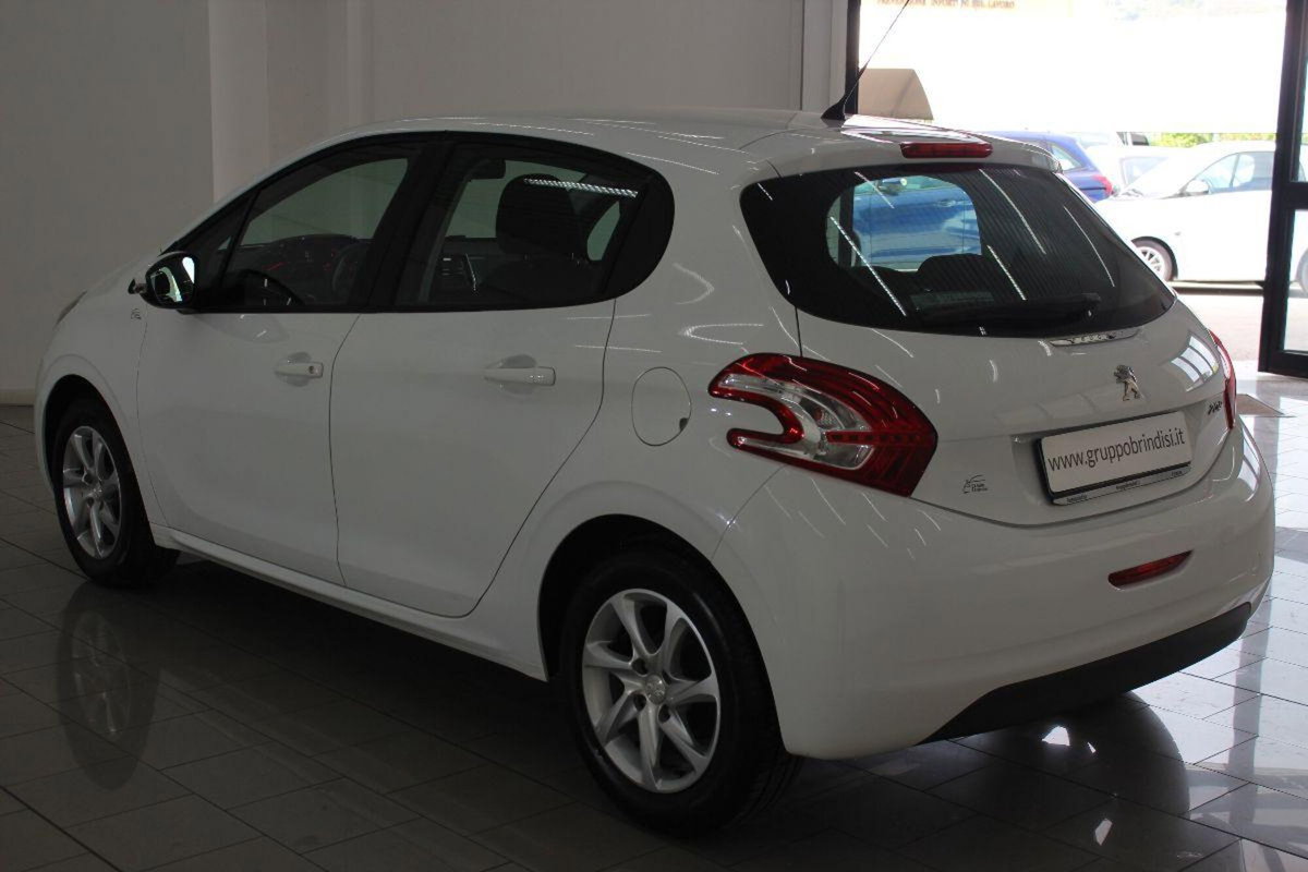 Peugeot 208 VTi 82 CV 5 porte Active (6)