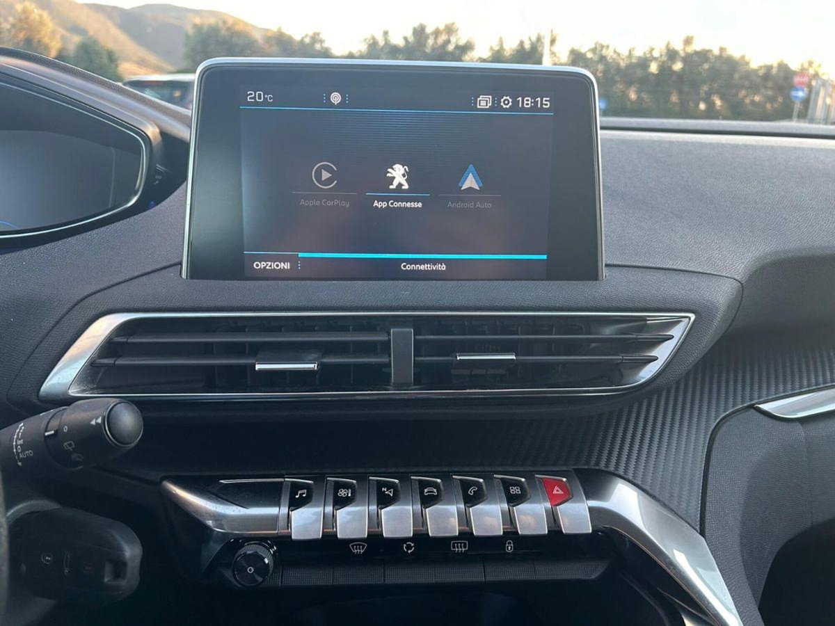 Peugeot 3008 BlueHDi 130 S&S EAT8 Active Business (13)