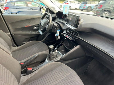 Peugeot 2008 1.2 puretech Active s&s 100cv (8)