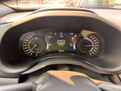 Jeep Renegade 1.3 t4 phev Trailhawk 4xe at6 (4)