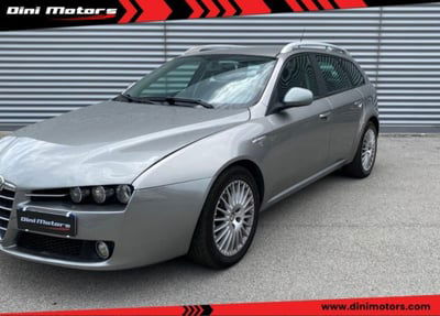 Alfa Romeo 159 SportWagon 1.9 JTDm 16V Sportwagon Distinctive usata