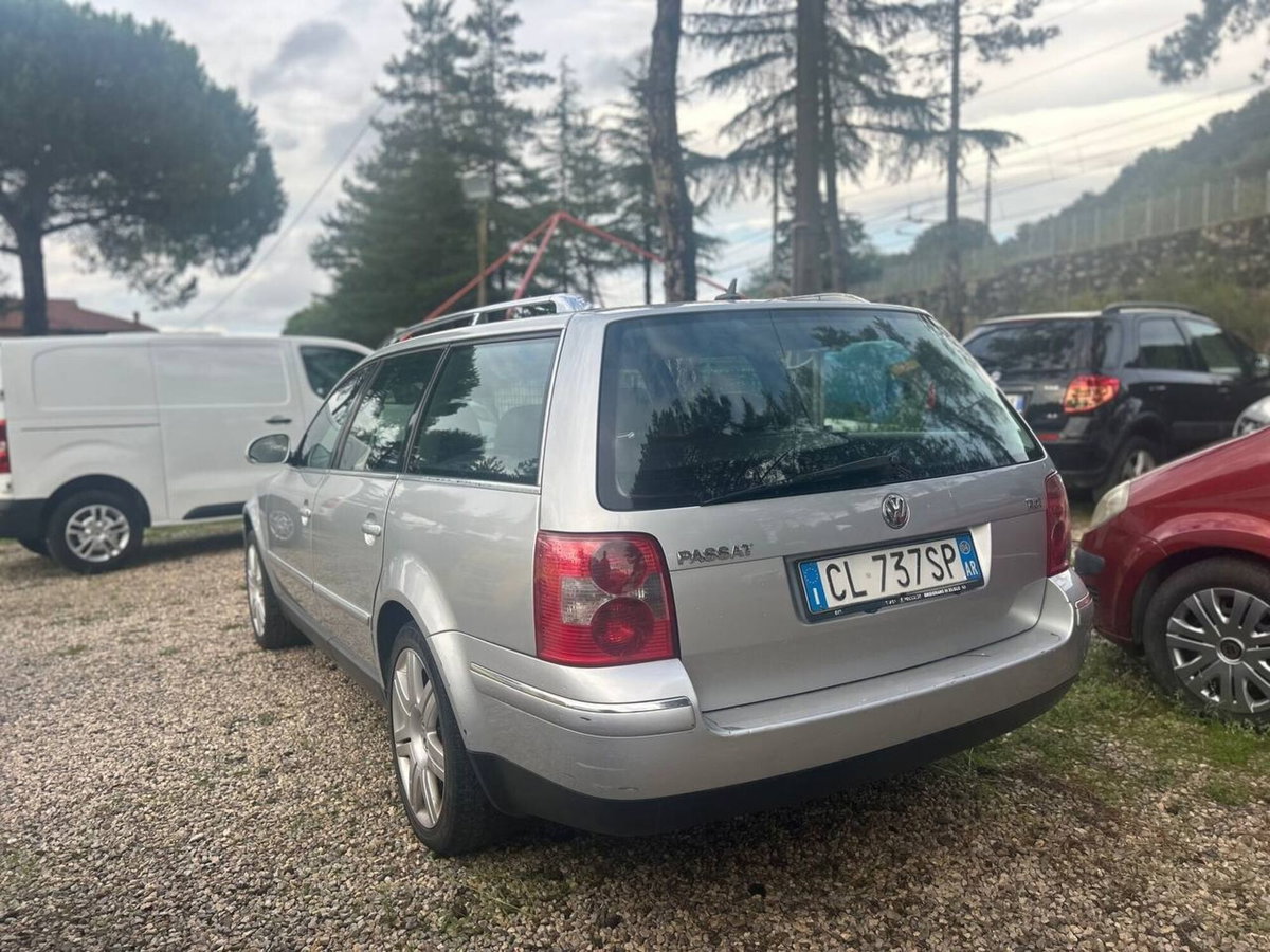 Volkswagen Passat Variant 1.9 TDI/101 CV cat (4)
