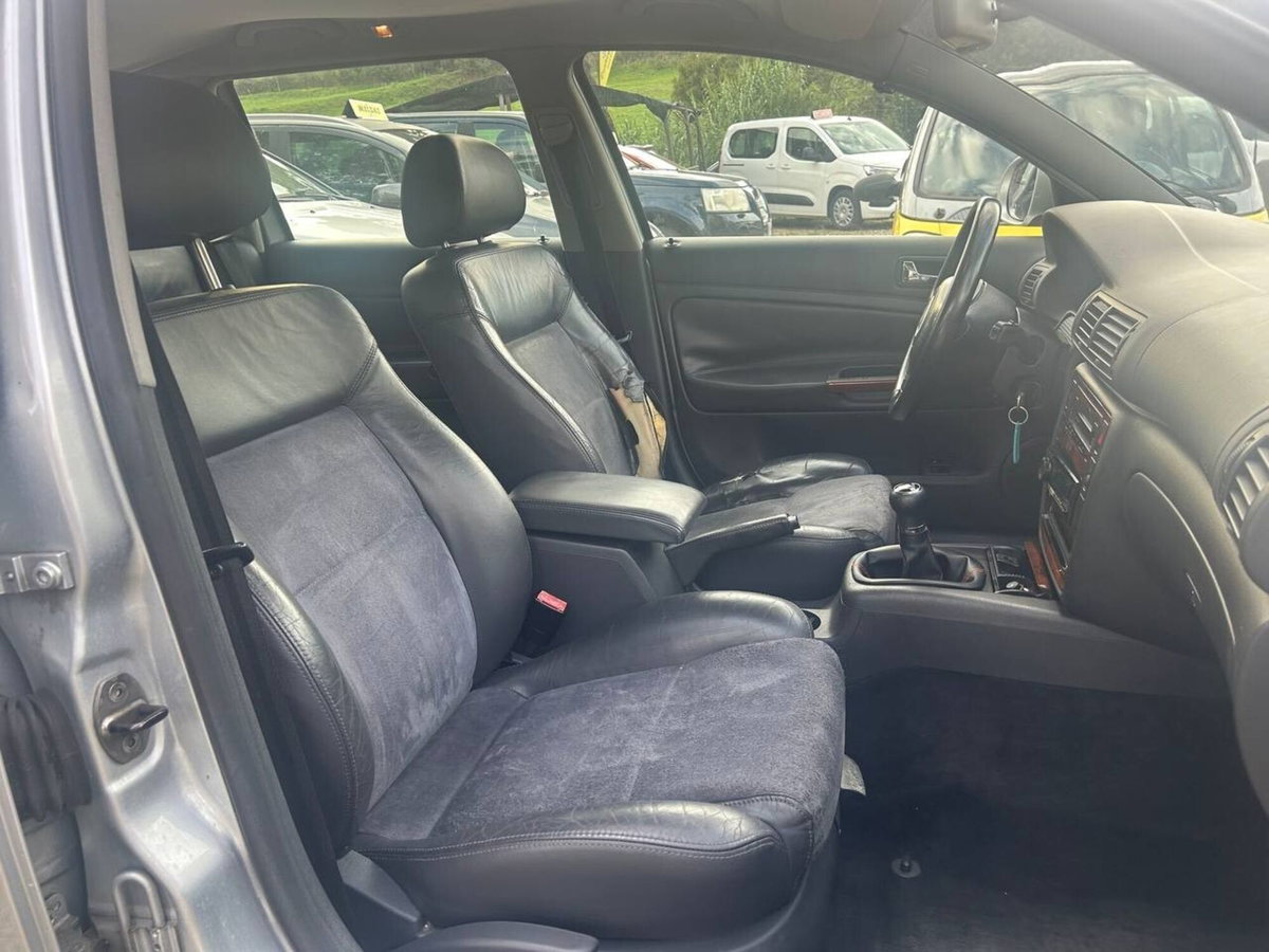 Volkswagen Passat Variant 1.9 TDI/101 CV cat (8)