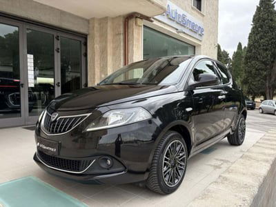 Lancia Ypsilon 1.0 FireFly 5 porte S&S Hybrid Gold Plus usata