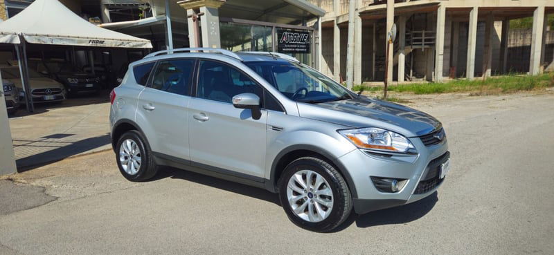 Ford Kuga 2.0 TDCi 136 CV 4WD Titanium DPF