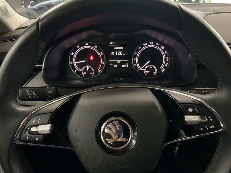 Skoda Kamiq 1.0 TSI 110 CV DSG Ambition