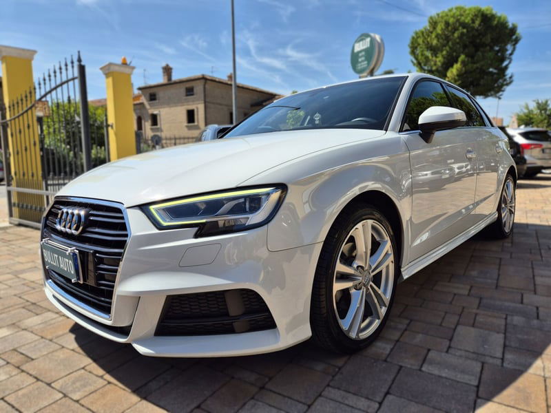 Audi A3 Sportback 30 g-tron S tronic Admired