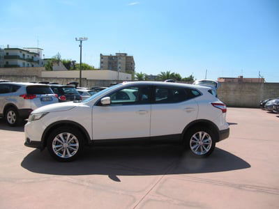 Nissan Qashqai 1.5 dCi Tekna usata