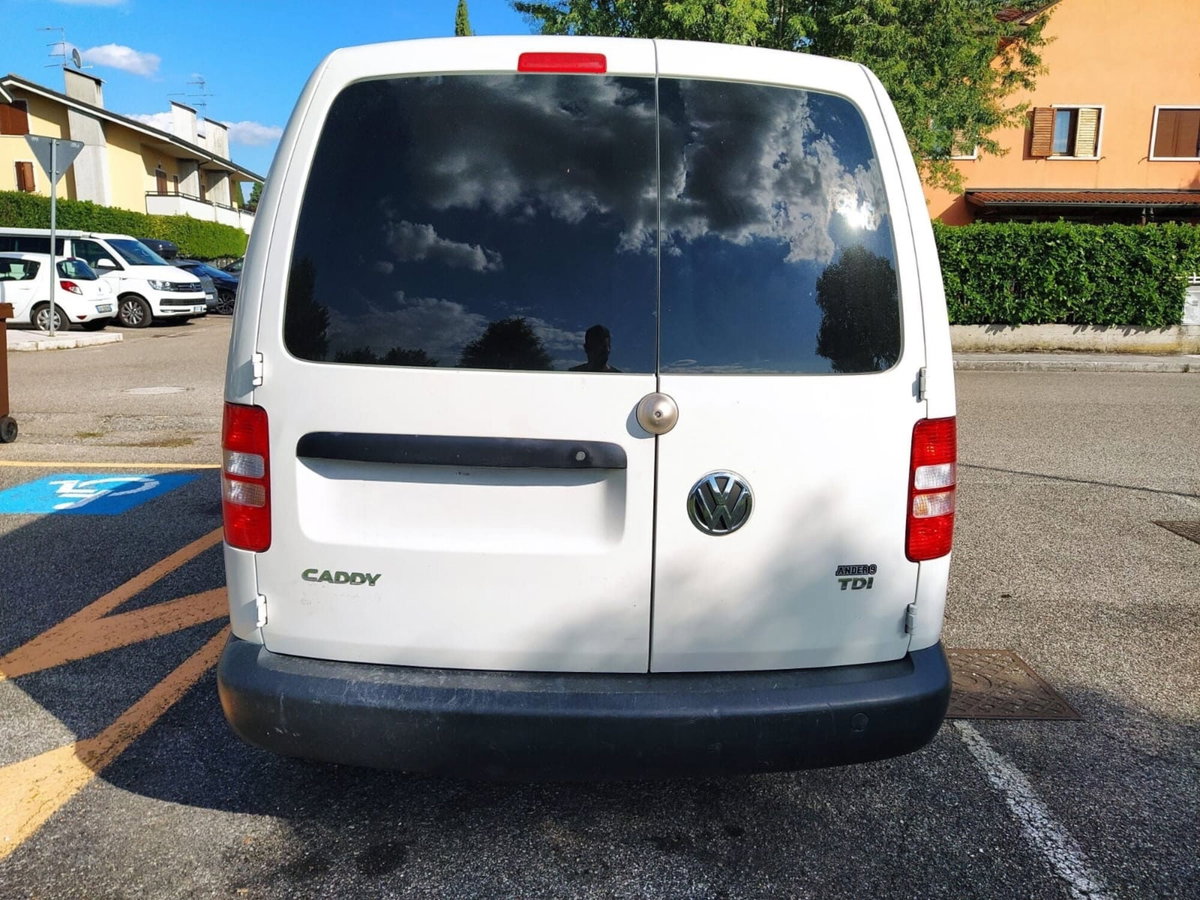 Volkswagen Veicoli Commerciali Caddy 1.6 TDI 75 CV 4p. Van (3)