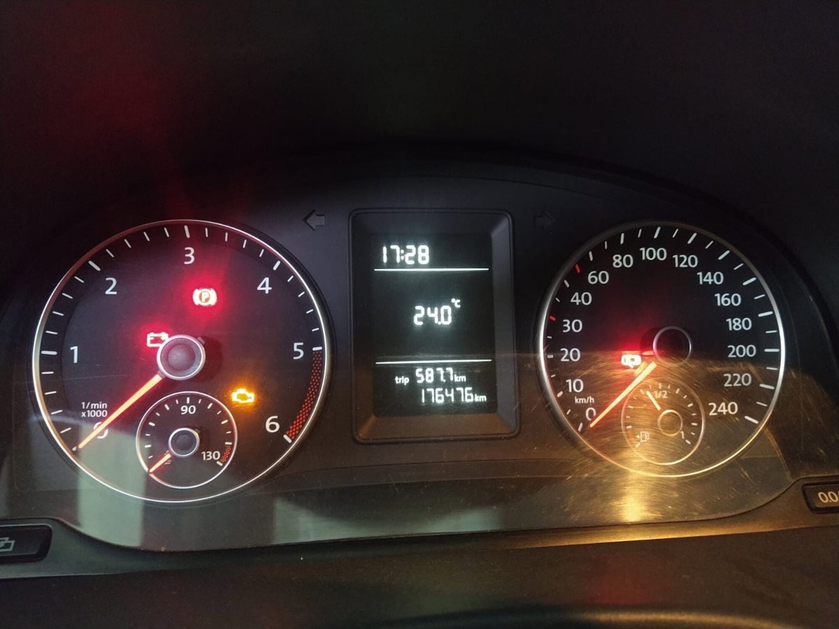Volkswagen Veicoli Commerciali Caddy 1.6 TDI 75 CV 4p. Van (8)