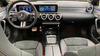 Mercedes-Benz Classe A Sedan 180 d AMG Line Advanced Plus auto (4)
