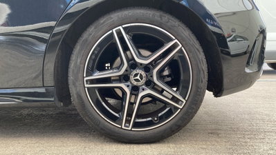 Mercedes-Benz Classe A Sedan 180 d AMG Line Advanced Plus auto (6)