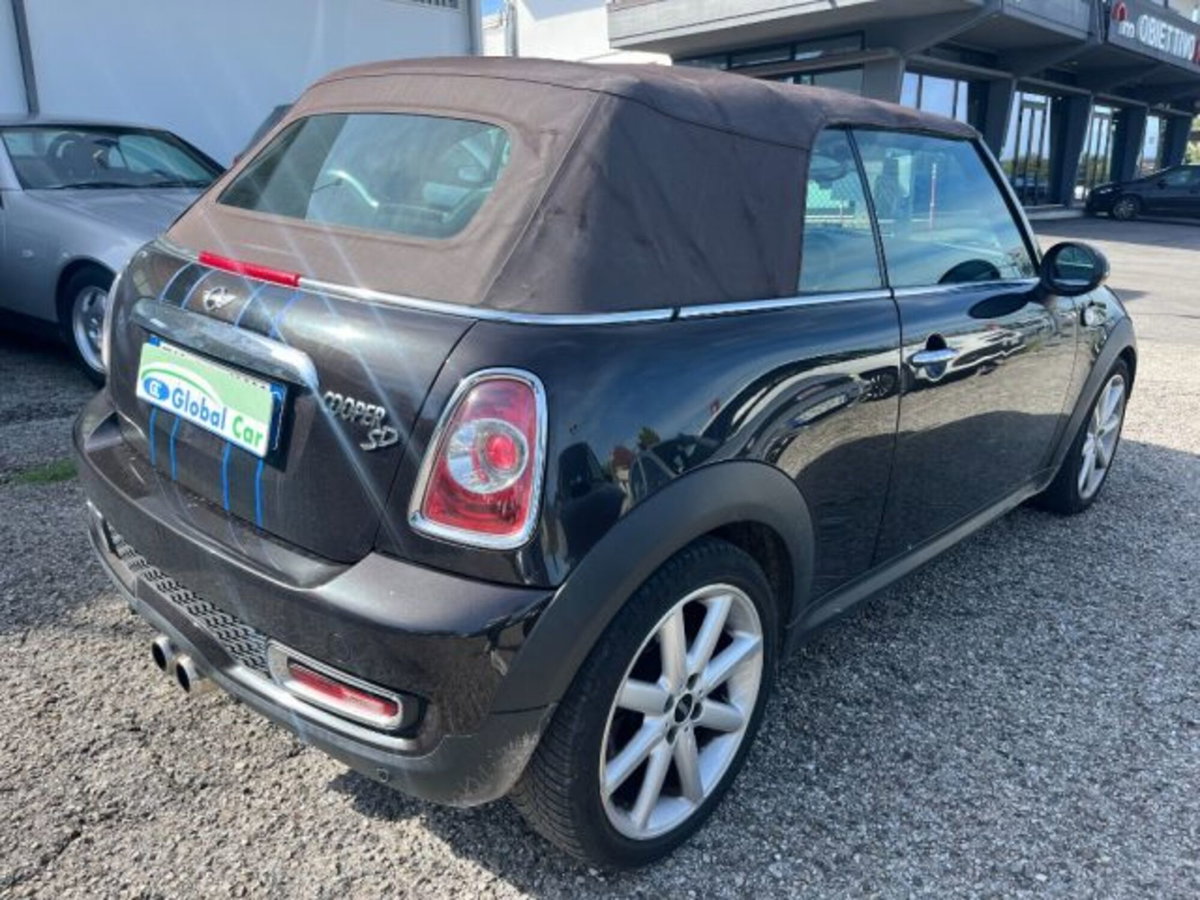 MINI Mini Cabrio 2.0 16V Cooper SD Cabrio (5)