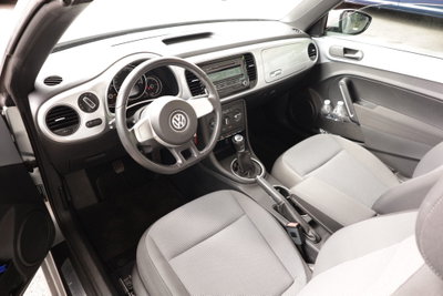 Volkswagen Maggiolino Cabrio 1.2 TSI Design (7)