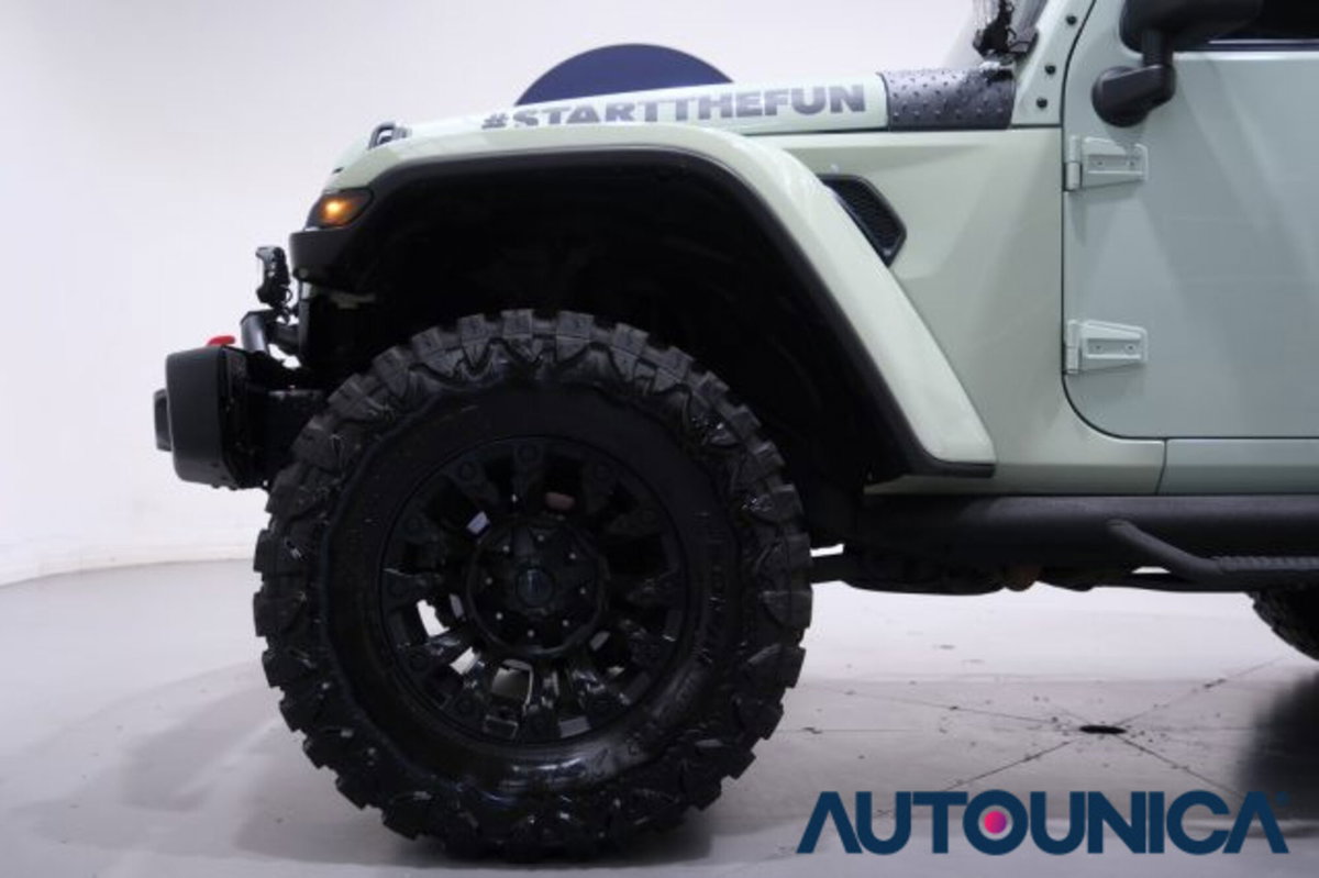 Jeep Wrangler 2.8 CRD Sahara (17)