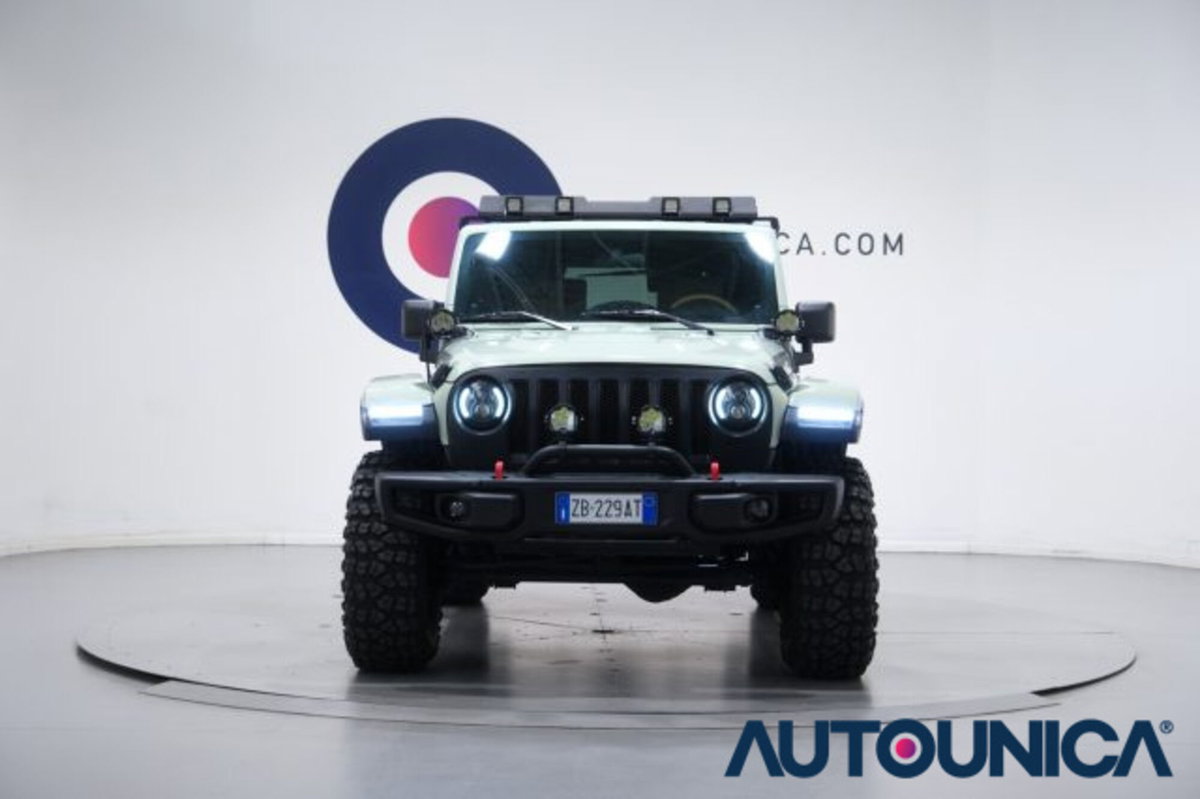 Jeep Wrangler 2.8 CRD Sahara (2)