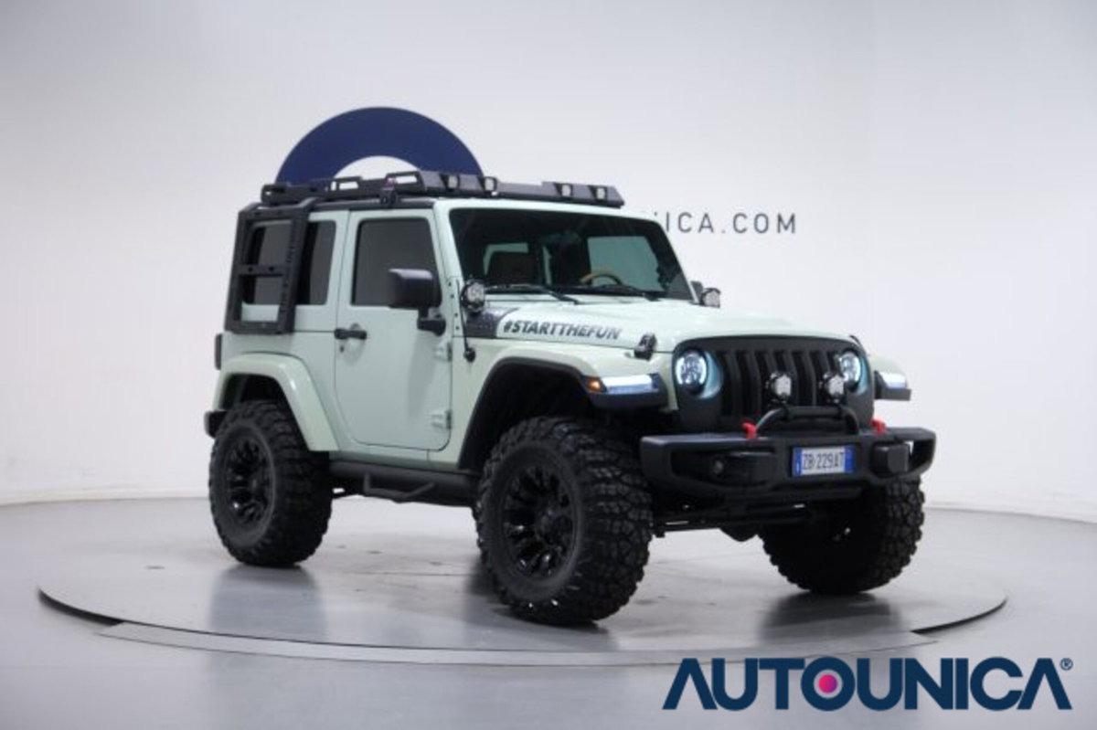 Jeep Wrangler 2.8 CRD Sahara (3)