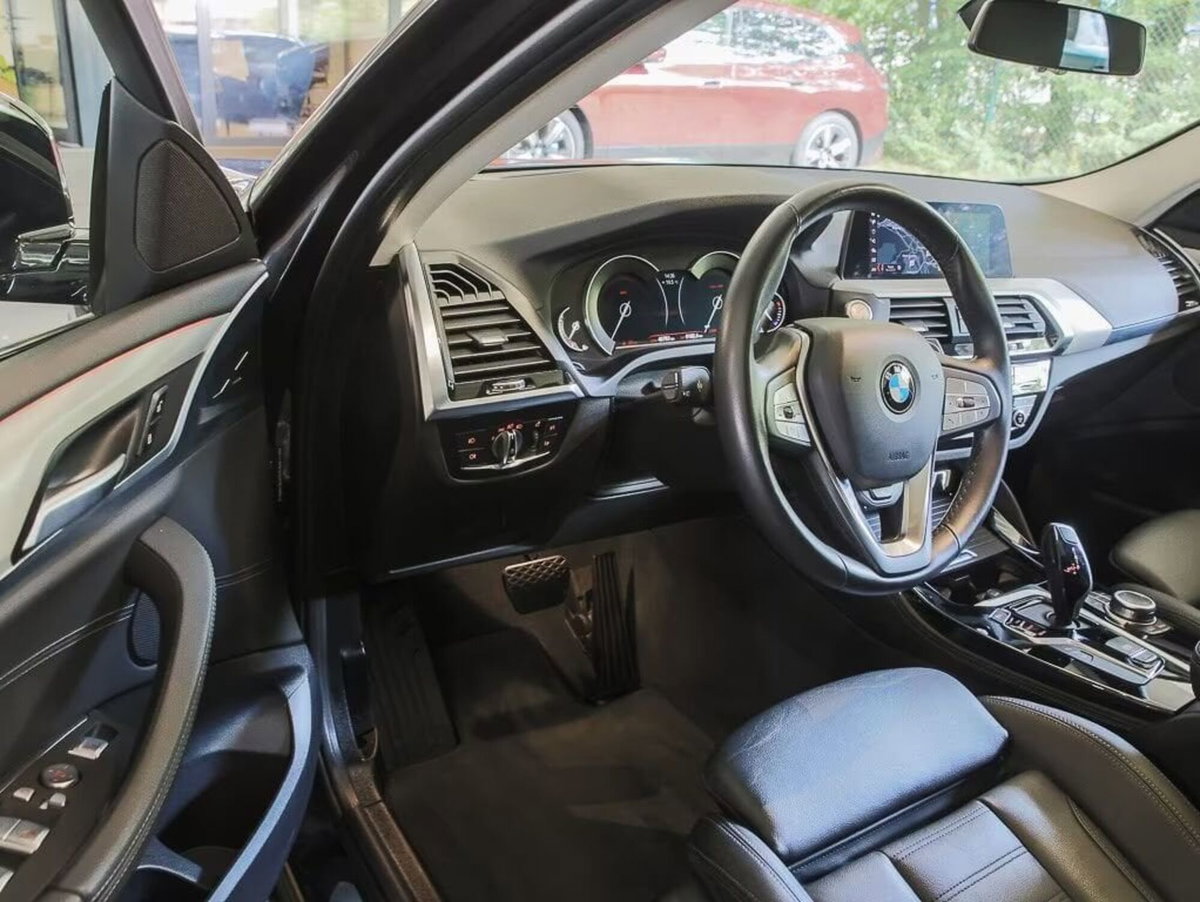 BMW X4 xDrive20i xLine (3)