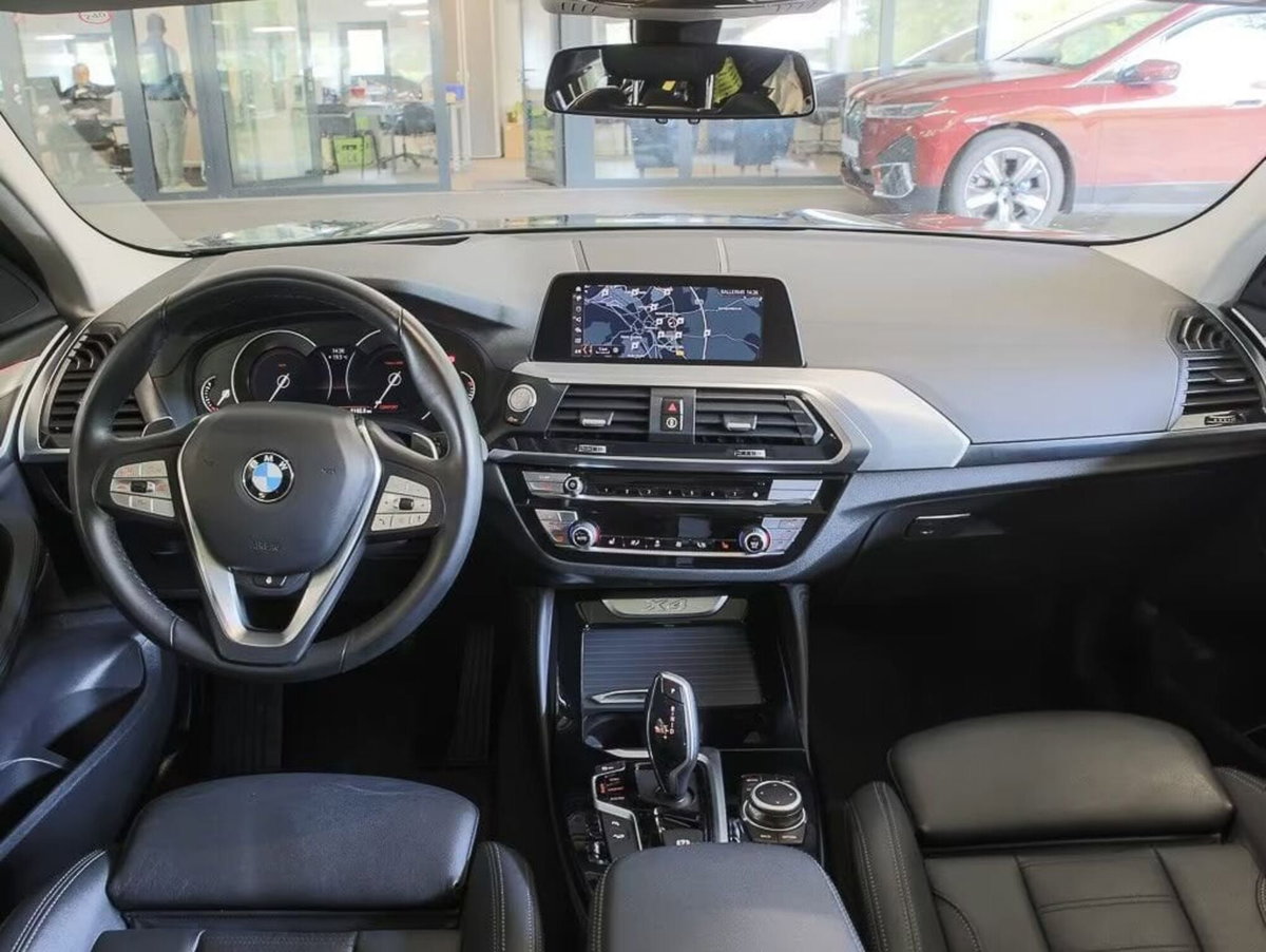 BMW X4 xDrive20i xLine (5)