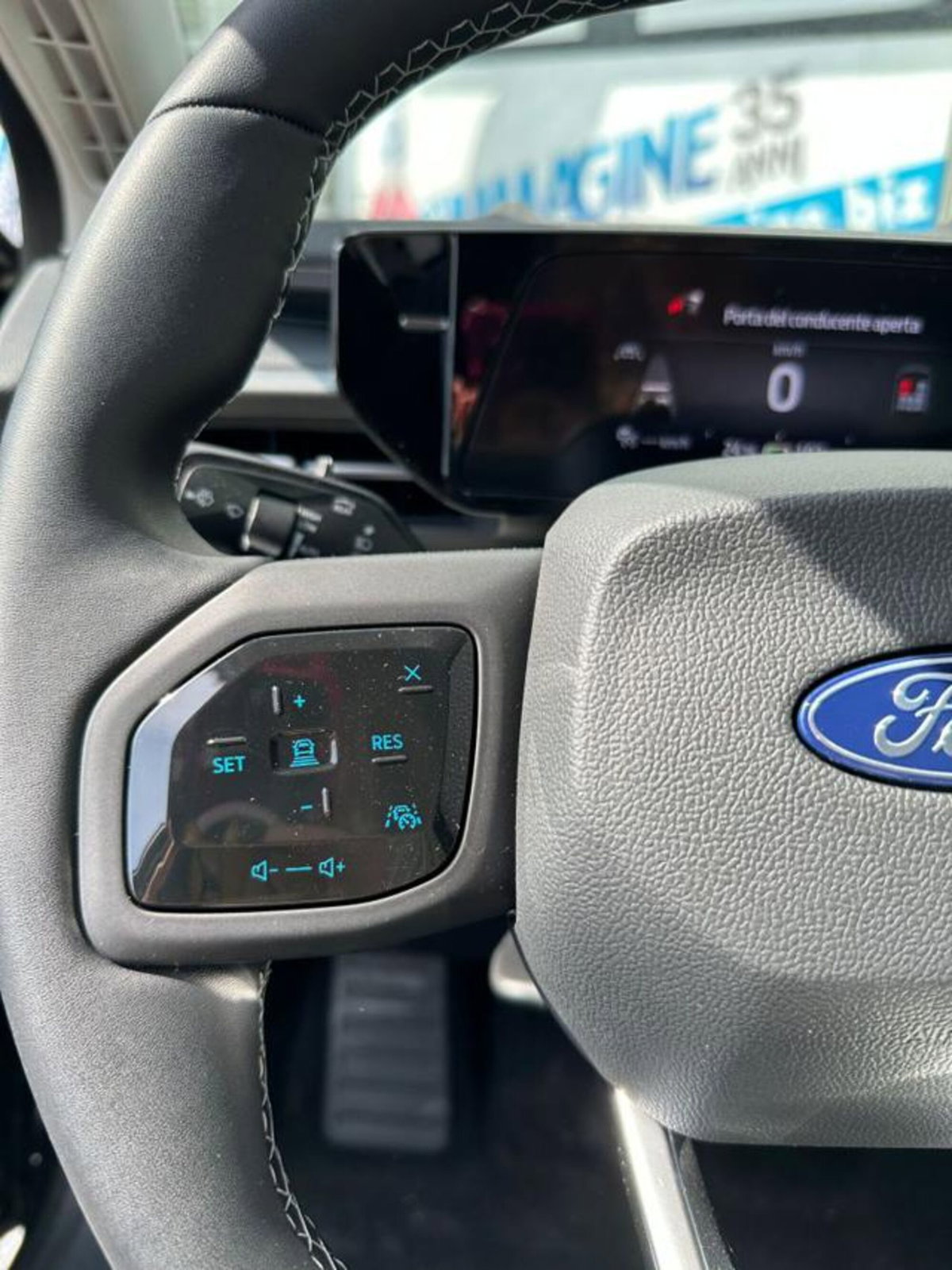 Ford Explorer Extended Range rwd 204cv auto (11)