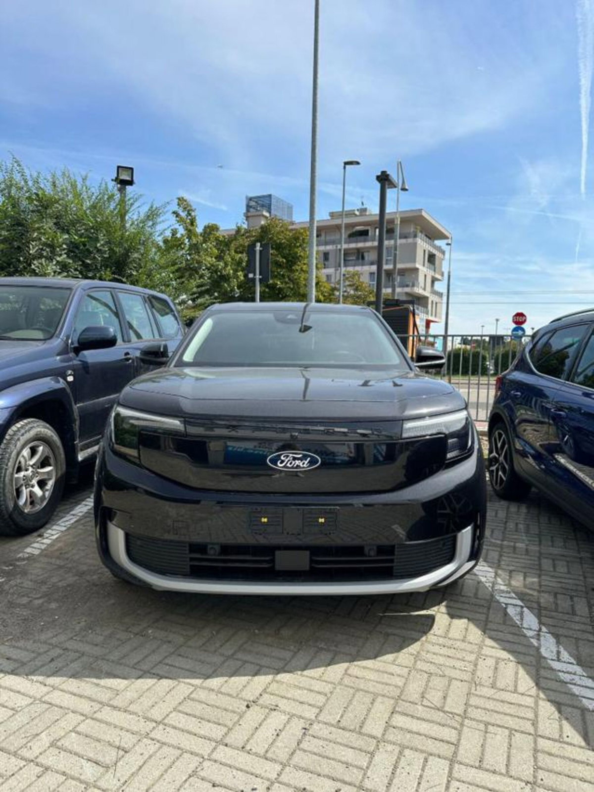 Ford Explorer Extended Range rwd 204cv auto (2)