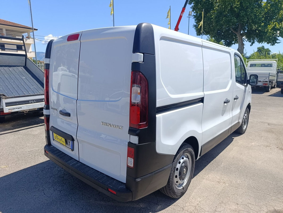 Renault Trafic Furgone T29 2.0 dCi 120CV PL-TN Furgone Ice Plus (3)
