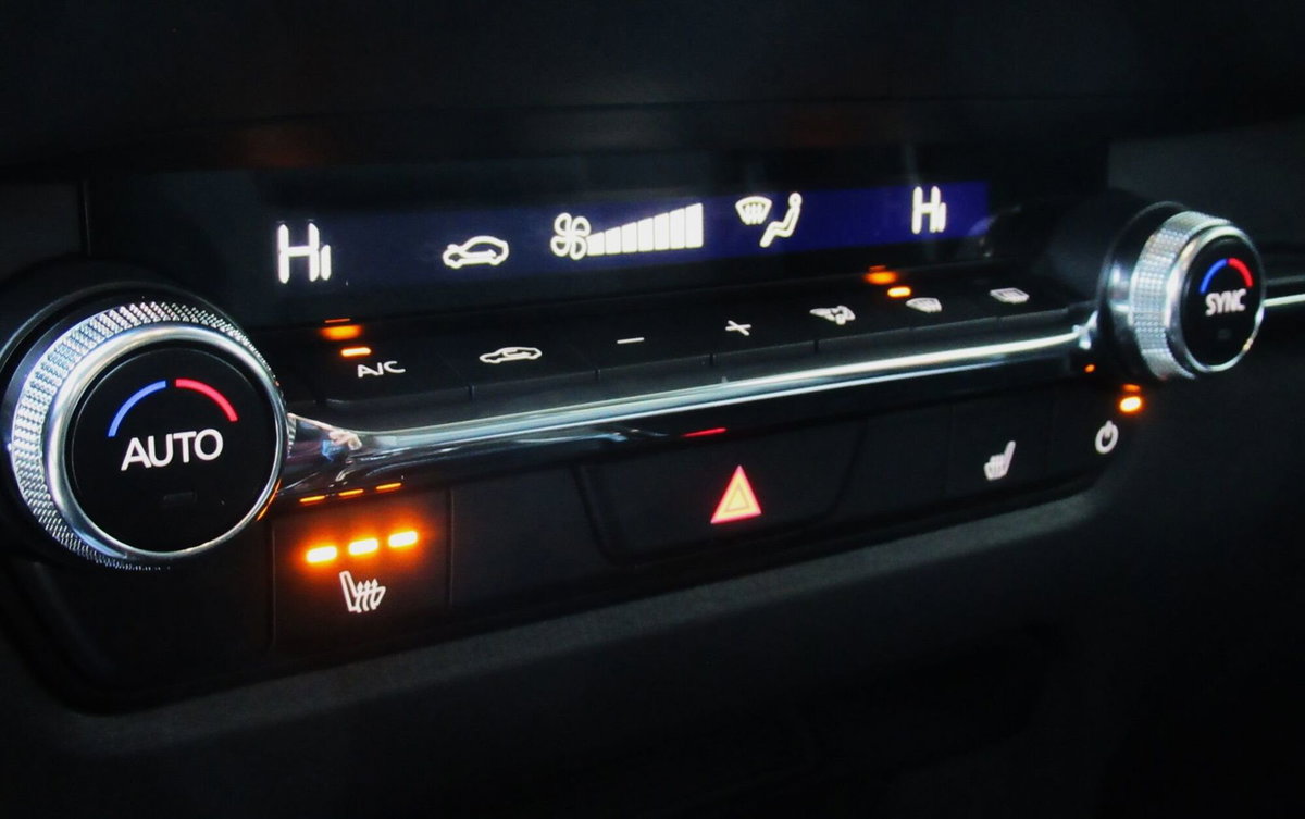 Mazda CX-30 e-Skyactiv-G M Hybrid 2WD Homura (18)