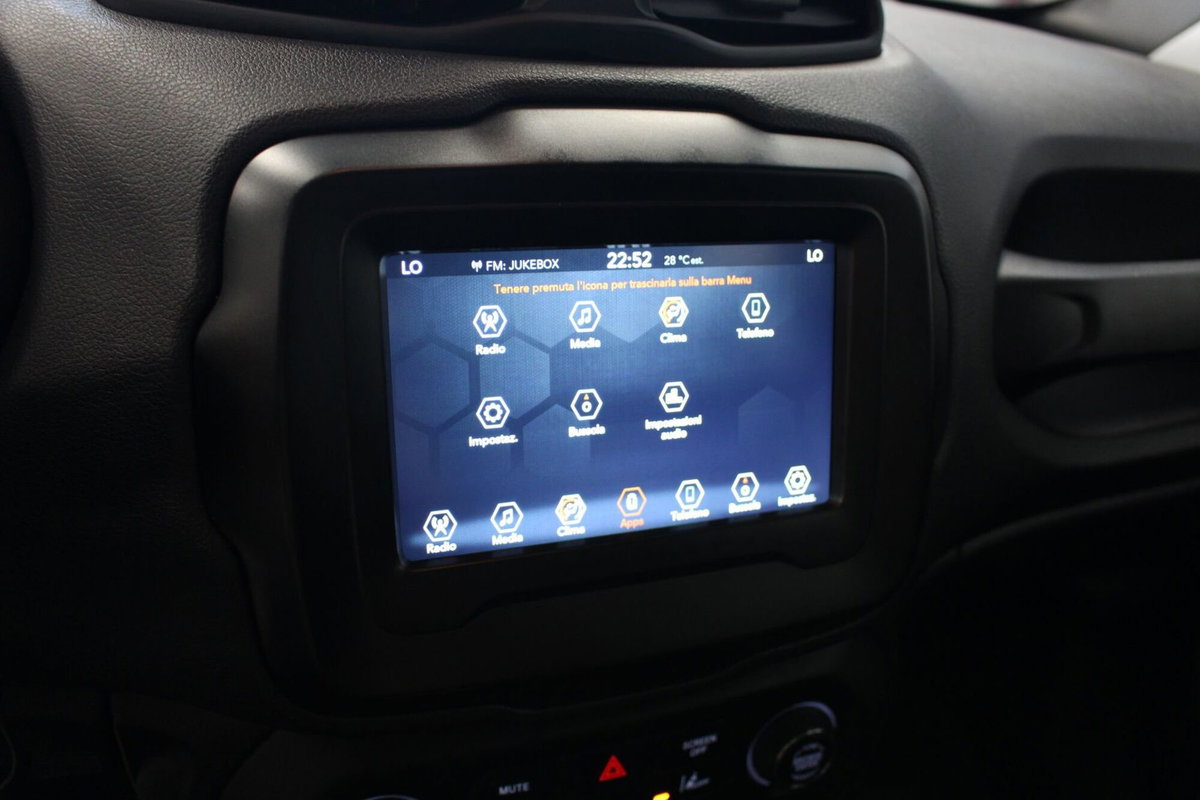 Jeep Renegade 1.6 Mjt 130 CV Limited (16)