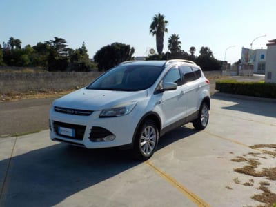 Ford Kuga 2.0 TDCI 150 CV S&S 4WD Powershift Titanium usata