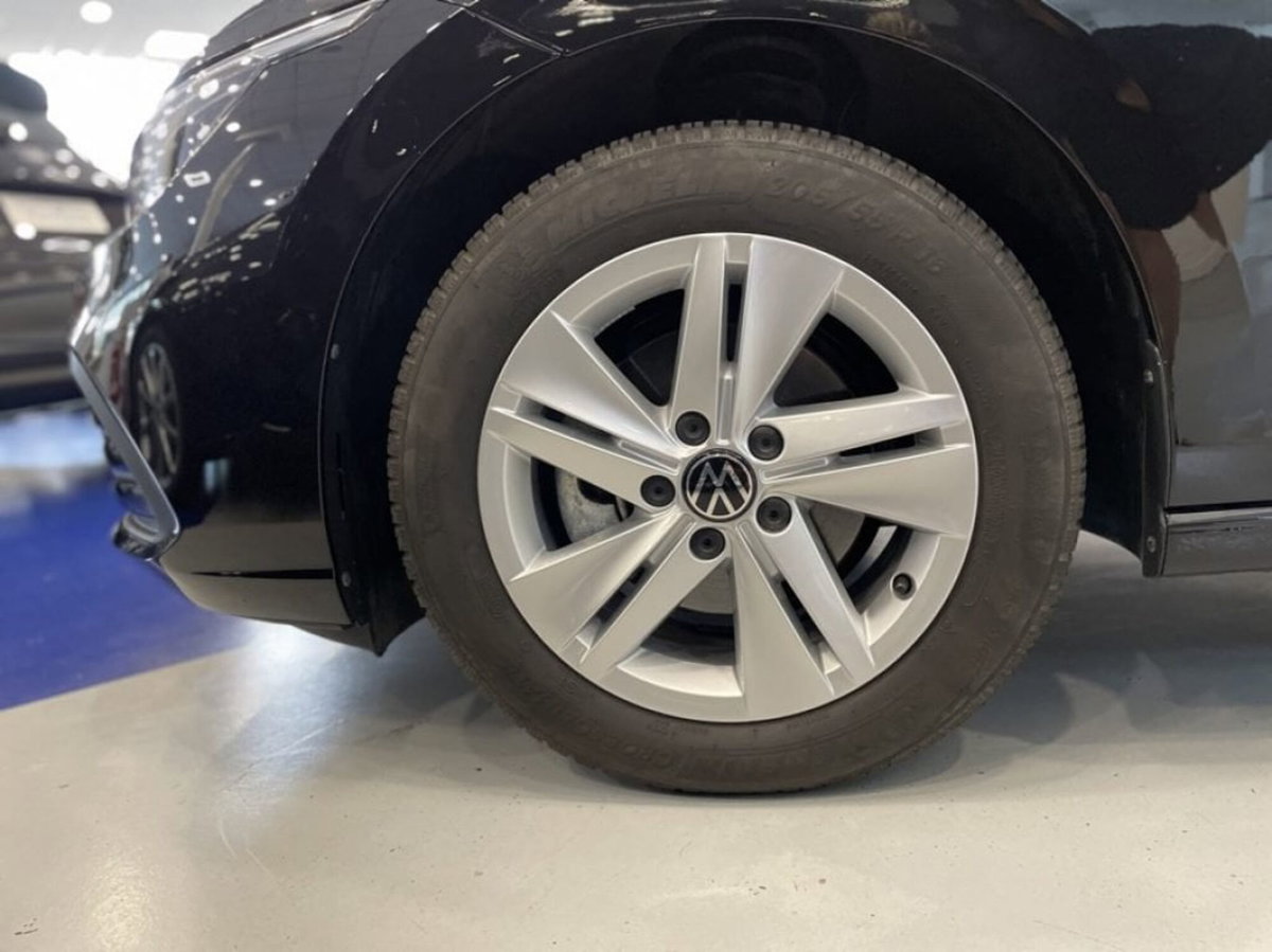 Volkswagen Golf 1.5 TSI EVO ACT Life (8)