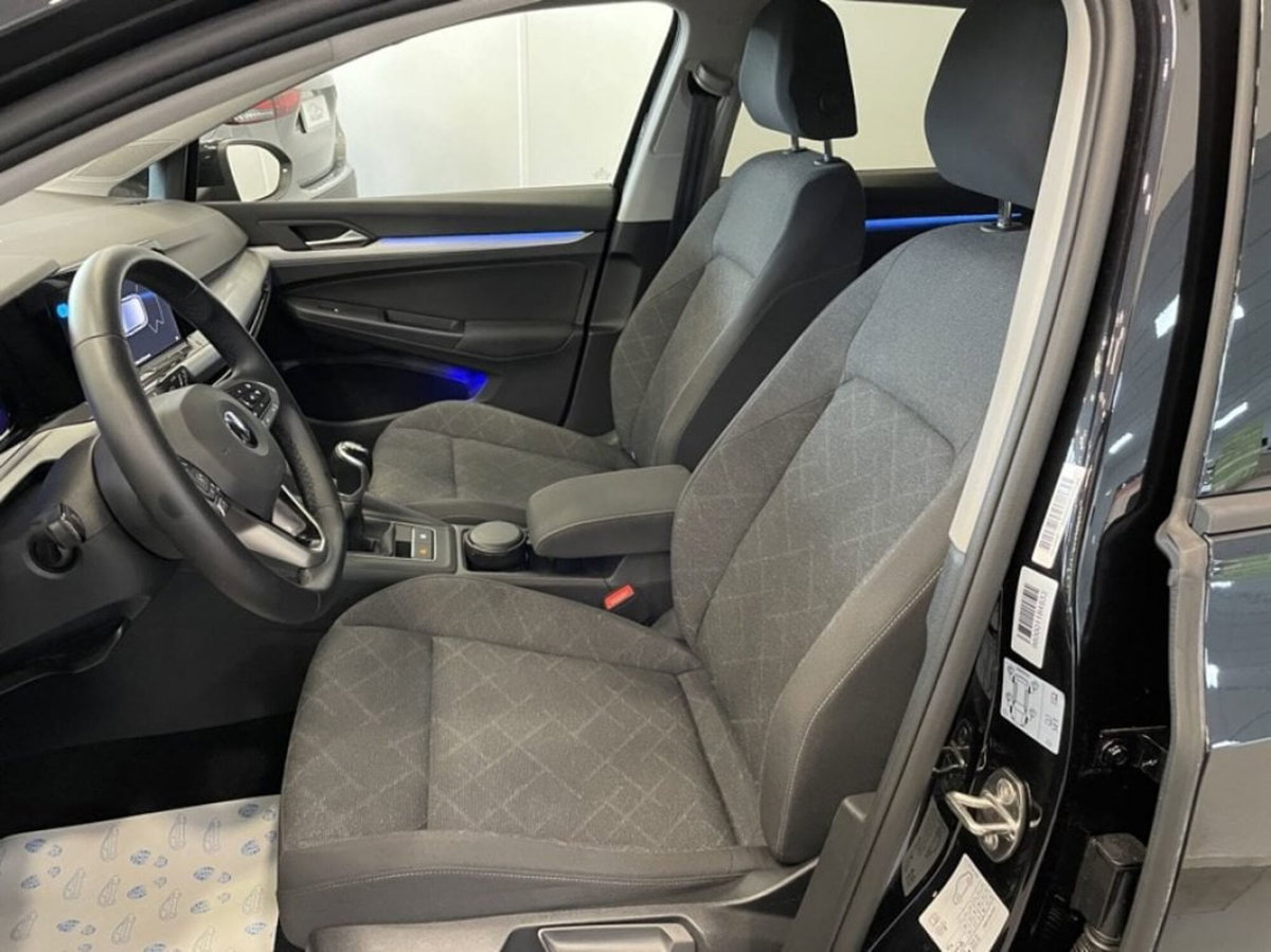 Volkswagen Golf 1.5 TSI EVO ACT Life (9)