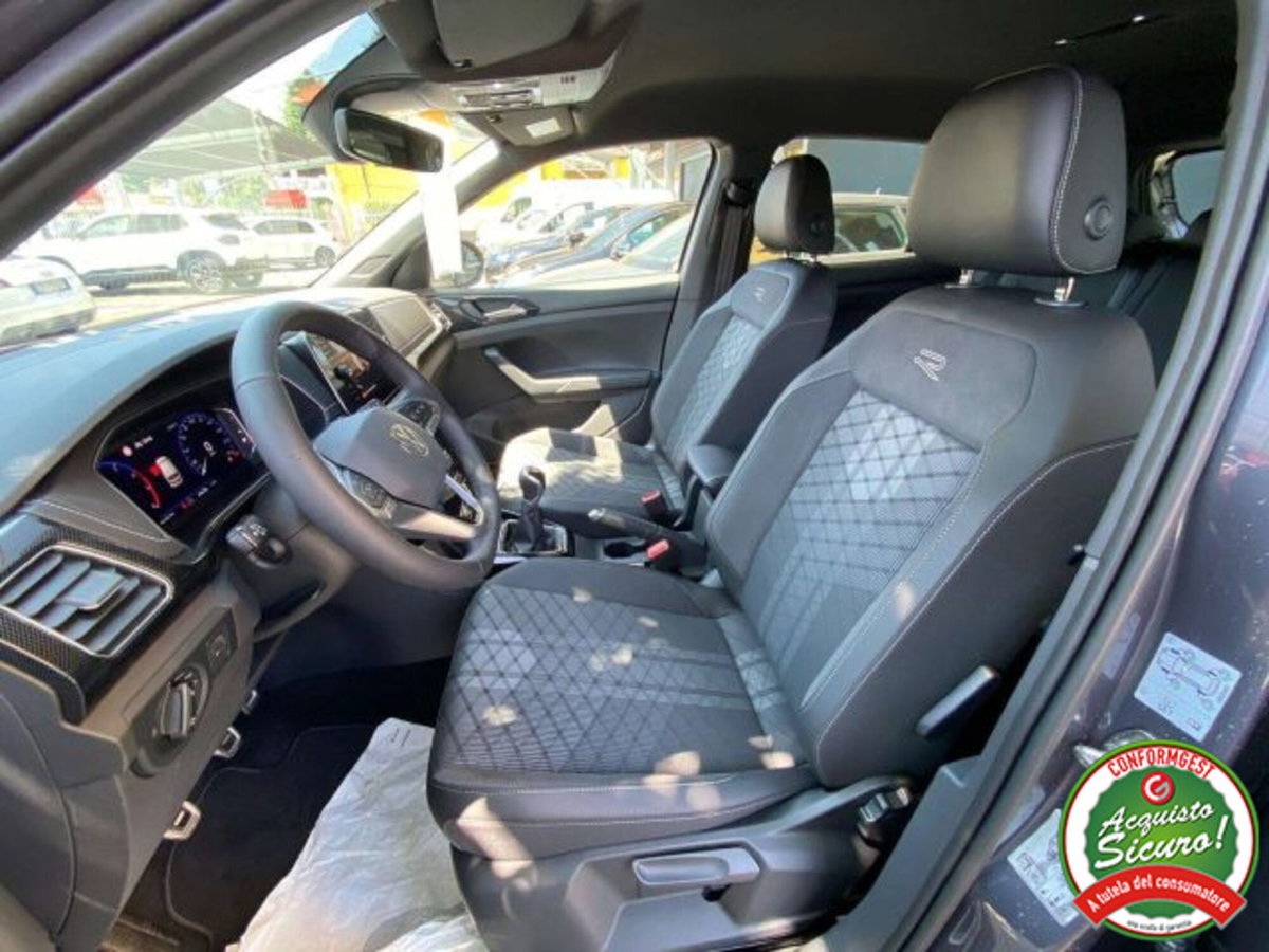 Volkswagen T-Cross 1.0 tsi Edition 115cv (9)