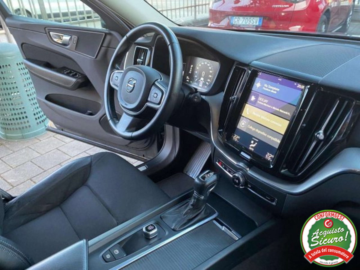 Volvo XC60 D4 AWD Geartronic Business (15)