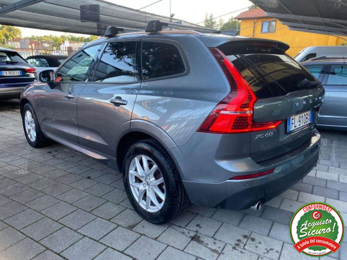 Volvo XC60 D4 AWD Geartronic Business (4)
