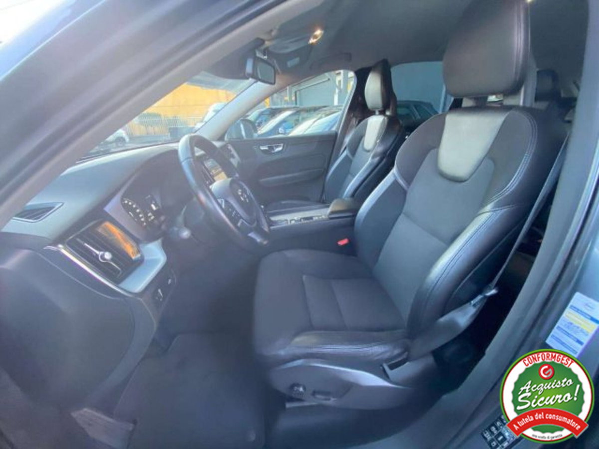 Volvo XC60 D4 AWD Geartronic Business (9)