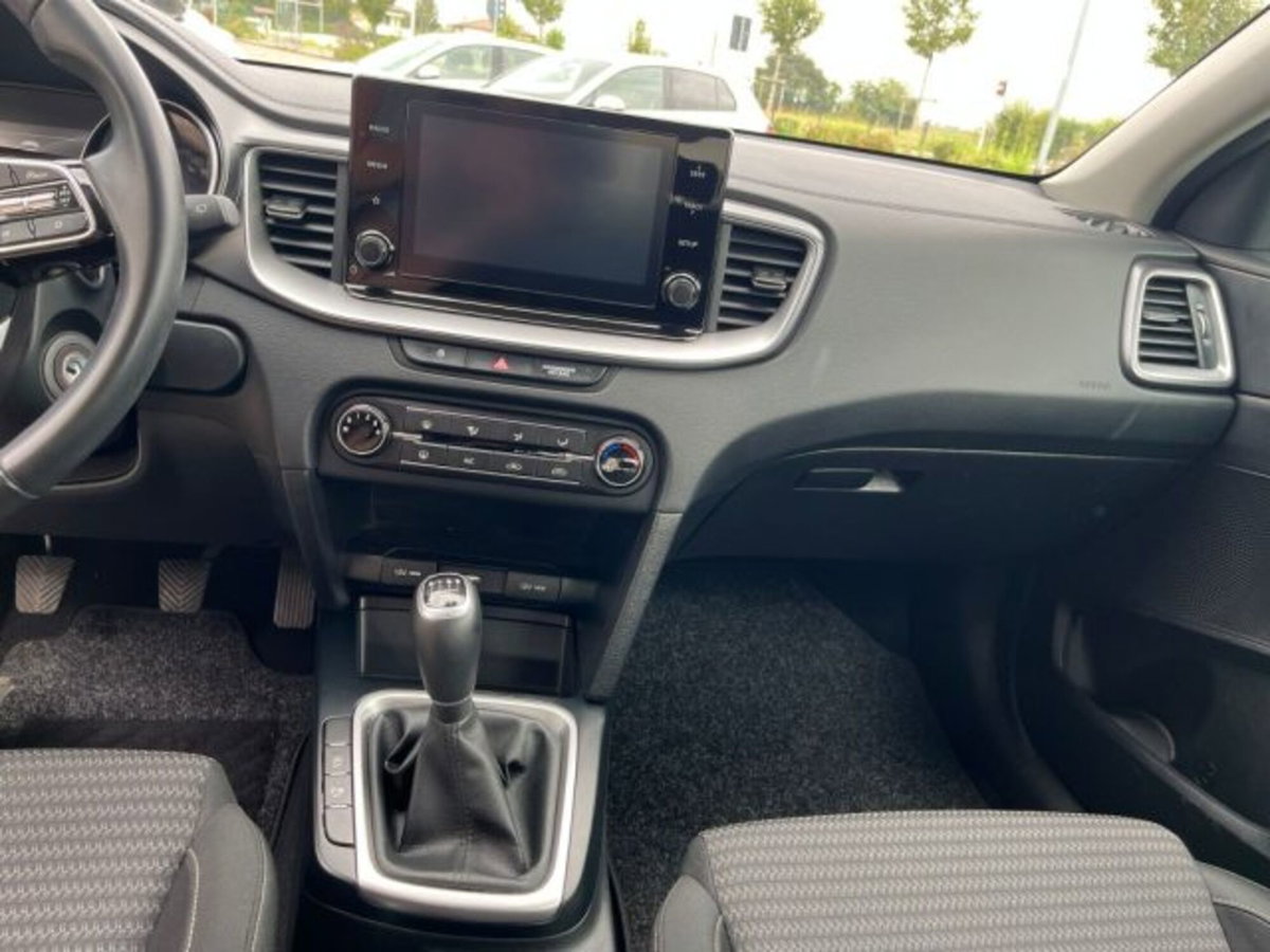 Kia XCeed 1.0 T-GDi GPL High Tech (10)